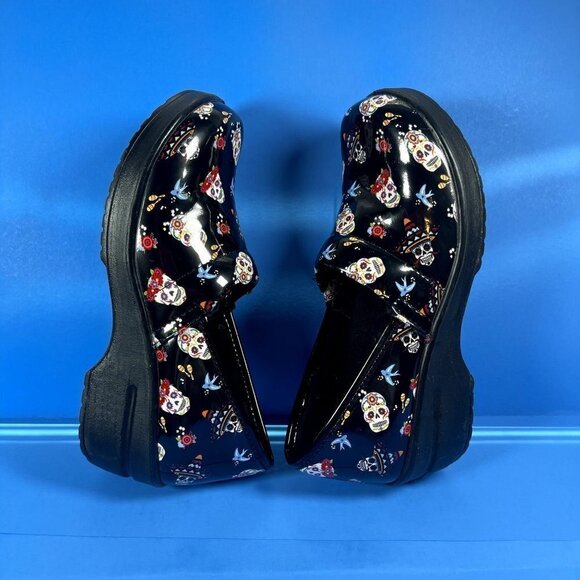 Easy Work by‎ Easy Street Non Slip Black Skeleton Clogs Women's Shoe Size 5.5 - Picture 7 of 10